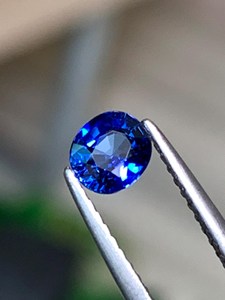 Saphir bleu royal naturel certifié GIA, qualité supérieure, pierre précieuse lustrée, pour la fabrication de bijoux, bague, pendentif, vente en gros - Product Image 4