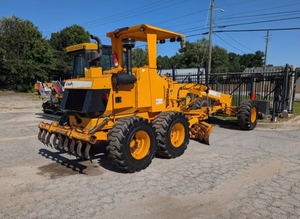 เกรดเดอร์มอเตอร์แบบประกบ 7 ตัน ปี 2004 สภาพดีเยี่ยม พร้อมแผ่นปรับระดับ 10 ฟุต - Product Image 5