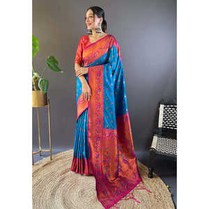 ผ้าไหมพิมพ์ลายมีนาคารีเยโอล่า ไพธานี สีน้ำเงินแท้ แบรนด์อีลิท วีฟส์  งานปักดิ้นทอง  ชุดส่าหรีสำหรับงานกลางคืนสุดหรู - Product Image 1