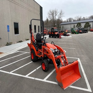 En stock maintenant : Tracteur-pelleteuse diesel Kubota BX23S 4x4 standard Garton à vendre – Machine de qualité supérieure. - Product Image 2