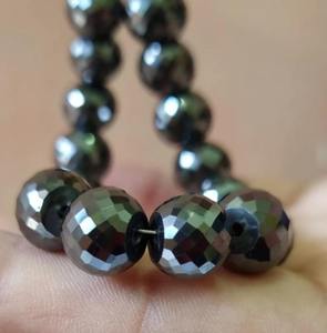 Pulsera de cuentas de moissanita negra de 10 mm, hecha a mano, pulsera personalizada y otras joyas de diamantes. - Product Image 2