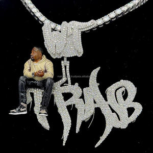 Pendentif en diamant Hiphop personnalisé personnalisé Hommes 3D assis sur un nom Pendentif en diamant 3D de grande taille avec détails en émail - Product Image 1