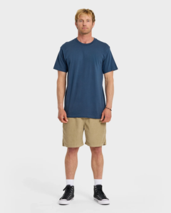 Camiseta de Algodón Lisa para Hombre, Cuello Redondo, Manga Corta, Color Sólido, Informal, Básica, con Logotipo Personalizado, Cómoda para el Verano - Product Image 1