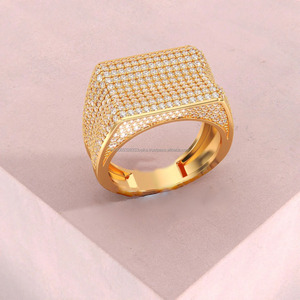 Anillo de boda de banda ancha de plata de ley chapado en rodio con pavé de moissanita para hombre, estilo hip hop, joyería llamativa para fiesta - Product Image 2