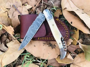 Navaja de bolsillo de Damasco hecha a mano, navaja plegable, regalo para novio, regalo de cumpleaños, regalo para él, regalo de aniversario, navaja EDC, regalo para padrinos de boda - Product Image 3
