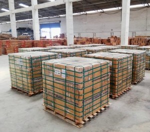 กระเบื้องเซรามิกขัดเงาสีเทา/ขาว ขนาด 60x60 ซม. กันลื่น สำหรับผนังภายในสไตล์โมเดิร์นและอพาร์ทเมนต์ คุณภาพส่งออก - Product Image 4