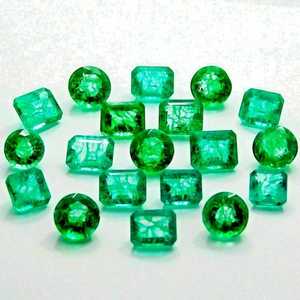 Lot de pierres précieuses d'émeraude verte colombienne naturelle, formes variées, pierres d'émeraude en vrac pour la fabrication de bijoux, fournisseur en gros - Product Image 2