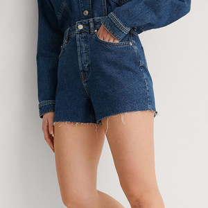 Shorts en jean vintage décontractés pour femmes, personnalisables, effet délavé, taille mi-haute, avec logo imprimé, marque privée, OEM, haute qualité, vente en gros - Product Image 2