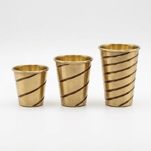 Bougeoir en laiton fait main de 12 cm, bronze brossé écologique, spirale Bhanwar, trio imbriqué pour la décoration intérieure, les hôtels et les mariages - Product Image 1