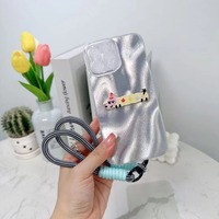 Mignon Anime dur PC caméra protecteur avec Bracelet téléphone portable accessoires de couverture arrière pour iPhone 11 12 13 14 15 16 Pro Max