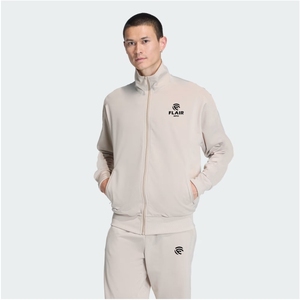 Chaqueta deportiva beige con cremallera y pantalones deportivos a juego - Product Image 1