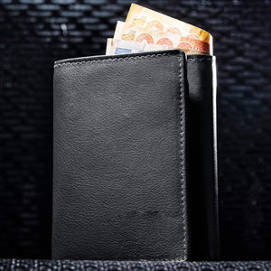 High Quality Short <b>Trifold</b> Customized Microfiber Synthetic Leather Multi-Card Business Design Wholesale Low MOQ Premium Card - Product Image 5