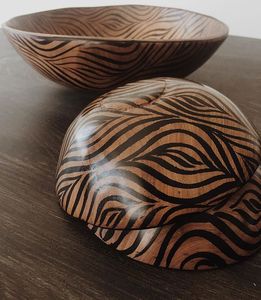 Bol en bois de style moderne, en bois naturel, polyvalent, élégant, pour salade de fruits, décoration de cuisine et objet de présentation - Product Image 4