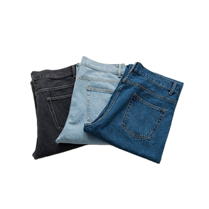Jeans de mezclilla ajustados y rectos para hombre, pantalones de mezclilla de diseñador, estilo urbano a la moda. - Product Image 4