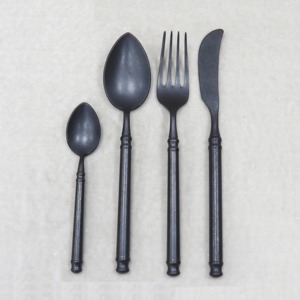 ชุดช้อนส้อมอเนกประสงค์พร้อมด้ามจับที่ยอดเยี่ยม เหมาะสำหรับอาหารและจานอาหารหลากหลายประเภท - Product Image 2