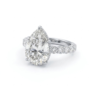 Anillo de Compromiso Clásico de Oro Blanco de 14 Quilates con Diamantes, Minimalista, Liso, Brillante, para Uso Diario, Regalo de Joyería para un Look Moderno, para Fiestas - Product Image 2