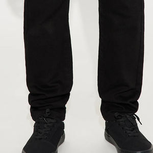 Proveedor de Jeans de Mezclilla Casuales de Alta Calidad y Durabilidad para Niños / Servicio OEM, Diseño a Precios Económicos para Compradores Mayoristas - Product Image 4