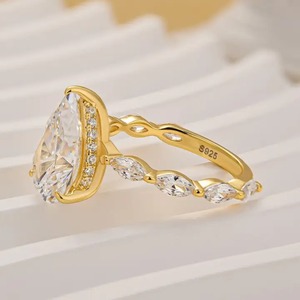 Elegant Look 925 Moissanite Pear Cut <b>Vintage</b> Engagement <b>Ring</b> Travel <b>Ring</b> In Sterling Silver White <b>Gold</b> Plated for Wholesale. - Product Image 4