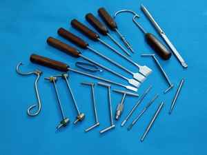 Juego de Instrumentos Ortopédicos Quirúrgicos Dentavex: Cincel para Huesos, Guías de Perforación, Destornillador, Manual, 20 Piezas, Certificación CE A+ - Product Image 2