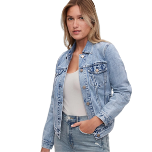 Wholesale Jackets High Quality Women <b>Jeans</b> Jacket Classic Light Blue Denim Jacket Pointed Collar Chest Pockets Vintage Look - Product Image 2