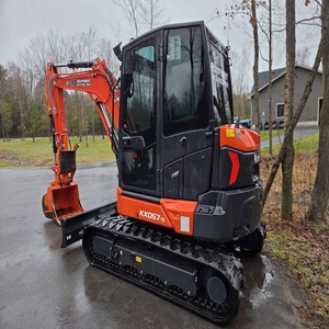 Mini-excavatrice Kubota KX057-5, excavatrice sur chenilles diesel certifiée, excavatrice compacte hydraulique avec lame angulaire - Product Image 3
