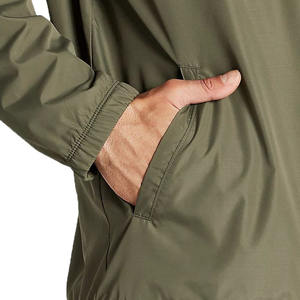 Veste de coach sportive à capuche personnalisable en couleur et logo, imperméable, respirante, séchage rapide, tissu polyester, pour homme, printemps - Product Image 6