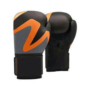 Gants de boxe en cuir noir robustes avec sangles auto-agrippantes pour un ajustement parfait, parfaits pour l'entraînement en extérieur et le kickboxing. - Product Image 1