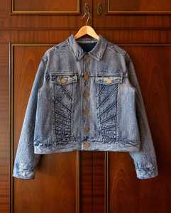 Veste en jean unisexe délavée, col rabattu, manches classiques, longueur courte, décontractée, pour l'automne, fermeture boutonnée, effet stonewashed - Product Image 1