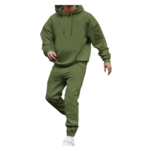 Survêtement ample et élégant, confectionné en tissu résistant, avec poignets côtelés et taille ajustable par cordon, idéal pour une tenue confortable toute la journée. - Product Image 1