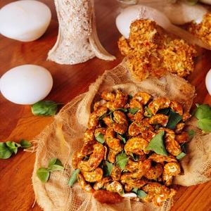 Noix de cajou grillées croustillantes à saveur de Tom Yum de haute qualité Snack sain de grande taille de Thaïlande Patta - Product Image 1