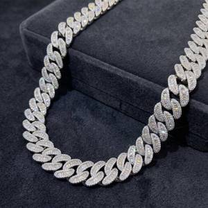 Collar de Cadena Cubana Miami para Hombre, de Plata 925 Maciza y Oro Rosa, con Moissanita de Corte Baguette, Pasa Prueba de Diamante - Product Image 6