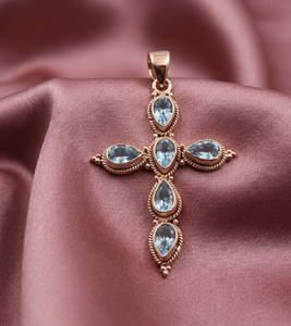Colgante de Cruz con Topacio Azul en Plata de Ley 925, Chapado en Oro Rosa y Oro Amarillo, Joyería Religiosa Vintage Hecha a Mano, Unisex - Product Image 5