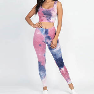 Ensemble de yoga et fitness anti-transpiration à séchage rapide, anti-boulochage, avec pantalon taille haute effet push-up et t-shirt en coton respirant - Product Image 3