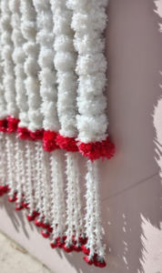 Guirlande de fleurs artificielles de marguerites réutilisable pour intérieur et extérieur, idéale pour mariages indiens, fêtes, festivals, Ganpati, temples, et Toran de déménagement. - Product Image 3