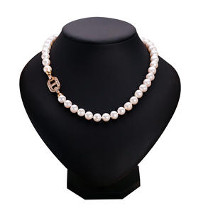 สร้อยคอมุกอะโกย่าทรงกลม 5-6 มม. น้ำทะเล รุ่น Starry Sky ทอง 18K Tendre - Product Image 5