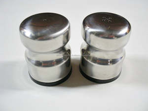 Juego de Salero y pimentero en acero inoxidable con forma redonda y esmalte de plata perfecto para vajilla de cocina elegante - Product Image 3