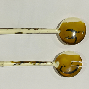 Cuchara de Resina Hecha a Mano de la Mejor Calidad, Utensilios Altamente Pulidos con Logotipo Personalizado, Directamente de la India para Hogares, Hoteles y Restaurantes - Product Image 1