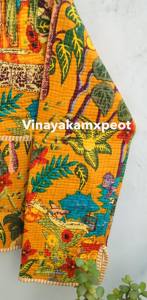 Chaqueta acolchada amarilla mostaza para mujer, abrigo Kantha de algodón con estampado vintage, hermosa chaqueta acolchada de algodón hecha a mano para mujer - Product Image 3