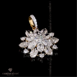 จี้เพชรทรงกลุ่มดอกไม้ รูปไข่และทรงกลม สร้อยคอเพชรทองคำขาว 18K สำหรับขายส่ง - Product Image 4