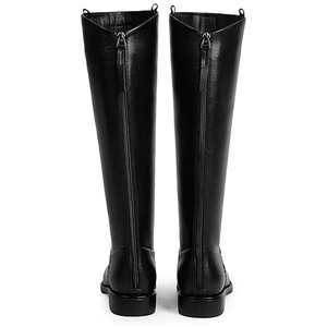 Botas de equitación elegantes con materiales de primera calidad y diseño limpio para todas las estaciones. - Product Image 6