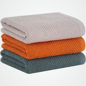 Serviette de bain gaufrée en pur coton doux et absorbant, couleur unie, pour salle de bain, vente en gros - Product Image 3