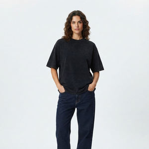 T-shirt de sport décontracté pour femme à manches courtes, respirant et à séchage rapide, idéal pour le yoga et les activités de plein air - Product Image 4