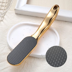 Râpe à pieds en verre nano grainé pour éliminer les peaux mortes, nettoyeur de talons et de semelles, outil de pédicure facile à nettoyer pour salon et usage domestique, suspendable - Product Image 1