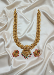 Conjunto de Joyería Tradicional India Chapada en Oro Mate, Collar Largo con Monedas, Colgante de la Diosa Lakshmi, Pendientes Jhumka, Venta al por Mayor - Product Image 3