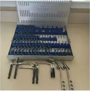 Retractor Cervical Koros Blackbelt, Juego Completo, Calidad Premium, Acero Inoxidable Alemán, Manual, Reutilizable, Instrumentos con Certificación CE - Product Image 4