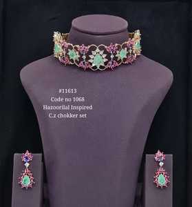 Collier ras du cou et boucles d'oreilles en zircone cubique 11613, plaqué or, laiton, bijoux géométriques, design floral classique, pour mariage et soirée - Product Image 5