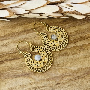 Mast Moving Pendientes de Aro Boho Mandala, Joyería Tribal de Latón para Mujer, Chapados en Oro de 18k, con Filigrana y Piedra Lunar, Venta al por Mayor/OEM/ODM - Product Image 6