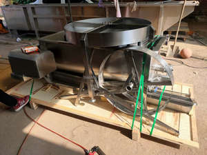 Machine à tuer les poulets / Machine à abattre les poulets / Table d'éviscération - Product Image 6