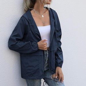 Impermeables para Mujer, Chaqueta Ligera para Lluvia, Cortavientos, Chaqueta de Primavera con Capucha Ajustable y Bolsillos - Product Image 5