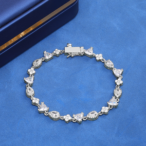 Pulsera de Plata 925 para Mujer con Moissanita en Forma de Corazón y Pera, Cadena Floral Pavé, Joyería de Lujo para Muñeca, Regalo - Product Image 5